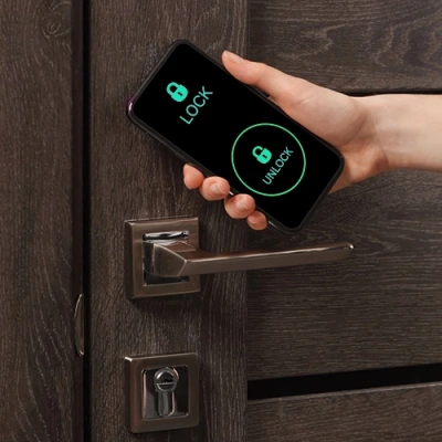 Eau Claire vivint connected smart lock